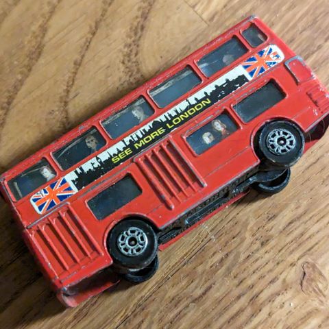 Vintage Corgi Juniors London bus