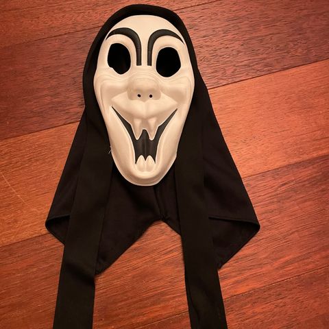 Ny Maske med hette (Scream)