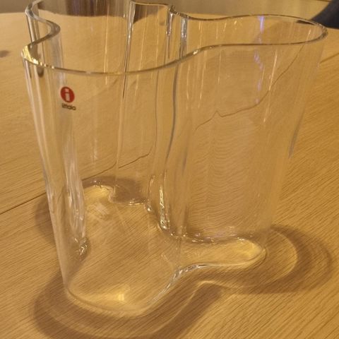 Iittala Alvar Aalto vase