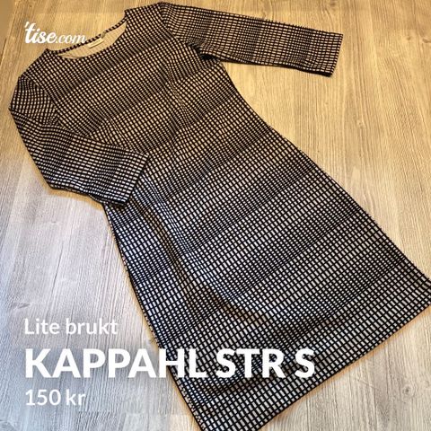 KJOLE/RUTER/SVART-HVIT/KAPPAHL/KLASSISK