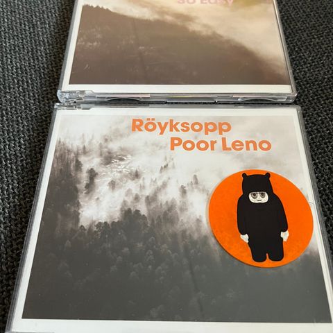 2 CD-singler: Röyksopp «Poor Leno» / «Remind Me / So Easy»