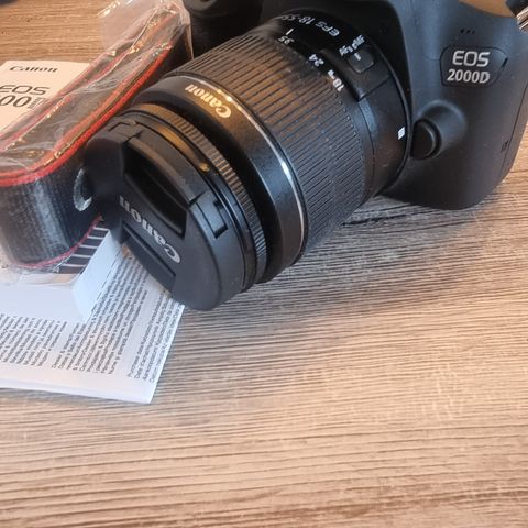 Canon EOS 2000d