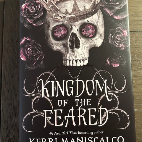 Fairyloot Special Edition Kingdom of the Feared av Kerri Maniscalco