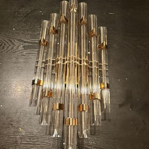 Vegglampe Ontario, høyde 50cm, gull