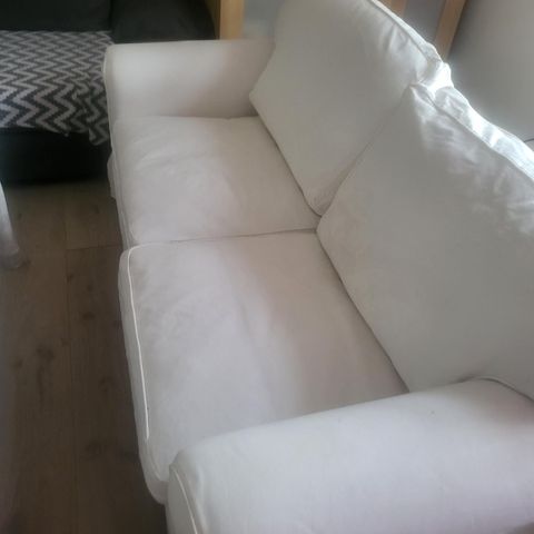 Sofa hvit farge