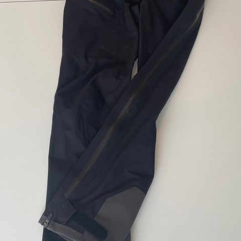 Bergans Romsdal Long Zip V2 3L dame skallbukse/turbukse