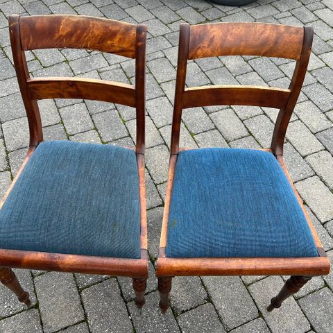 2 gamle stoler