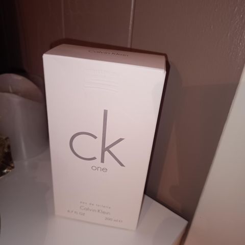 Calvin Klein CK one 200 ml. Eau De Toilette for menn