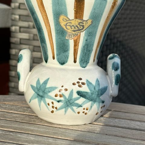 Nydelig og unik vase fra Ems