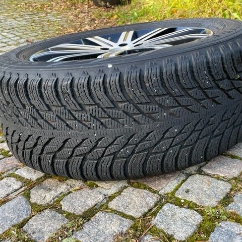 Vinterdekk - piggfrie Nokian Hakkapelitta R3 SUV - 275 / 50 / R20