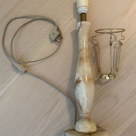 Vintage bordlampe fra 60-tallet.