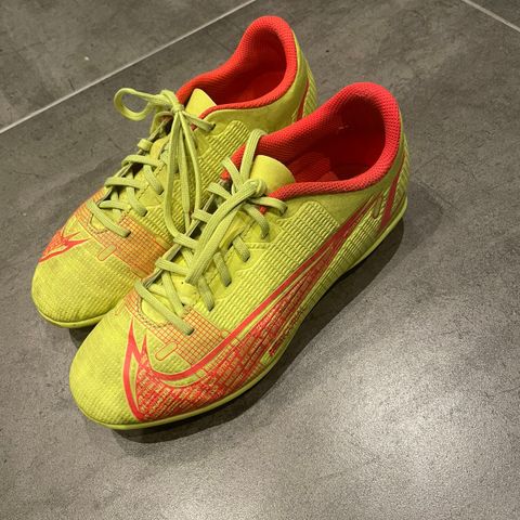 Nike Mercurial Fotballsko, str 36,5