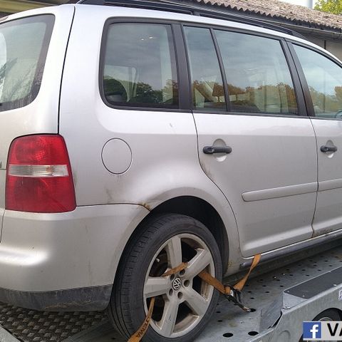 VW Touran 1.9 tdi selges i deler