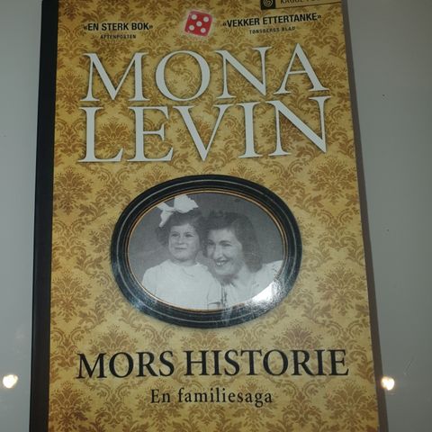 Mors historie. En familiesaga. Mona Levin