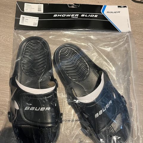 Bauer Shower Slide