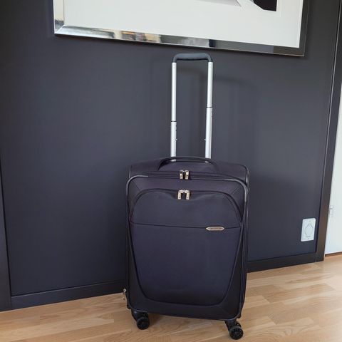 SAMSONITE reisekoffert med 4 solide hjul - svart tekstil