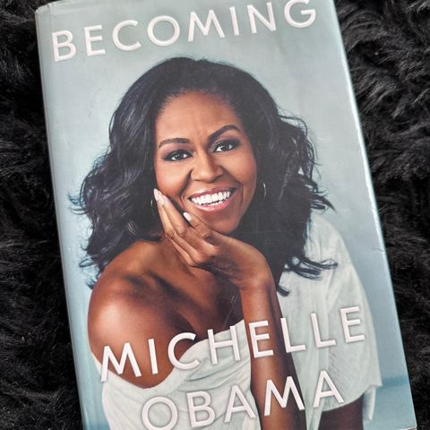 Becoming Michelle Obama