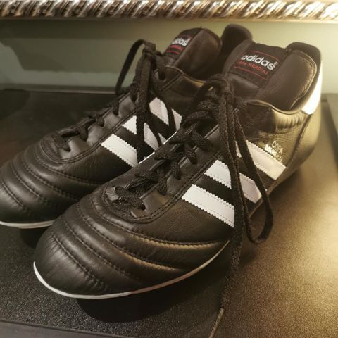 Adidas Copa Mundial fotballsko str. 44