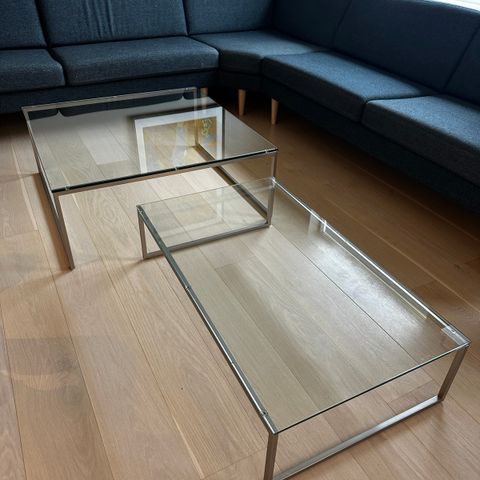 Stuebord glass og rustfritt, børstet stål- fra Skeidar