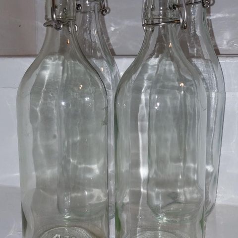 4 stk flasker 1 liters