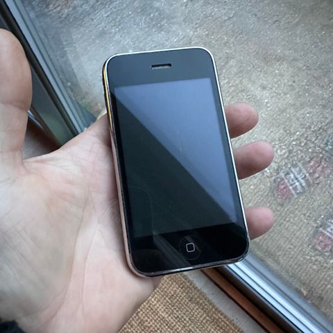 2 Generasjon iPhone 3GS (samleobjekt)