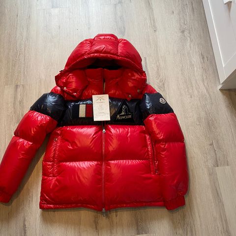 Moncler gary giubbotto jakke (med kvittering)