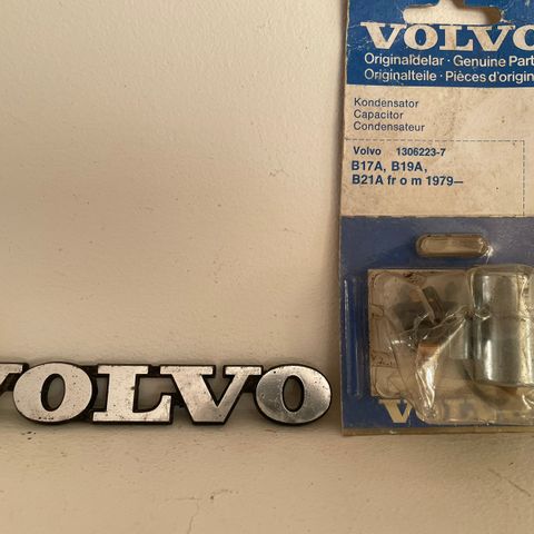 Volvo Kondensator, Volvo emblem