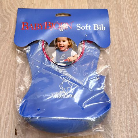 Ny BABYBJORN soft bib / smekke