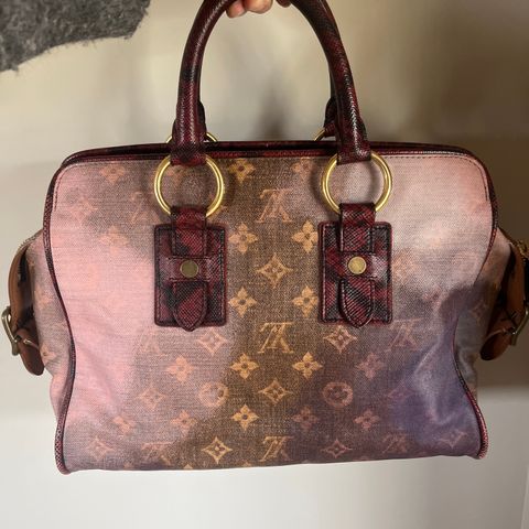 Louis Vuitton Graduate veske