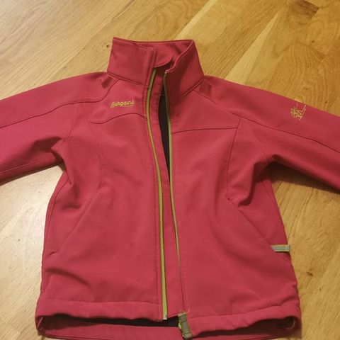 Pent brukt rosa softshell jakke 122