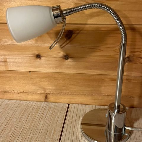 Skrivebordslampe