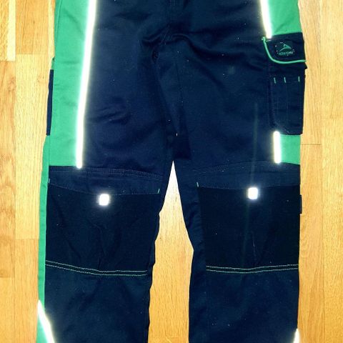 Outdoor pants/jobbebukse/utebukse/turbukse, str. 146/152