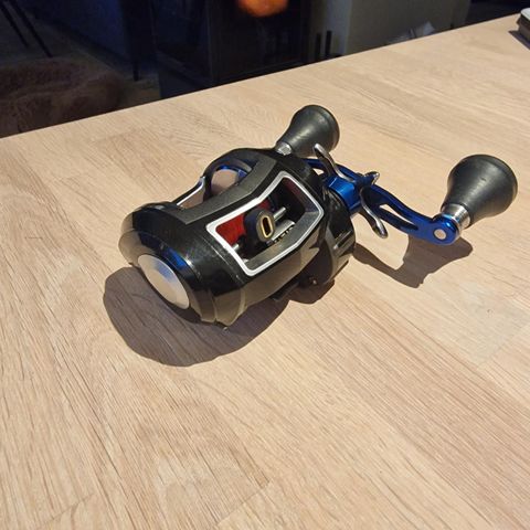 Abu Garcia Revo Toro NaCl 51