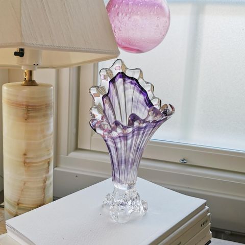 Liten Vase i Kunstglass Mussling Art Deco Vintage Kristall