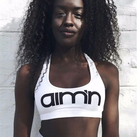 Ny Aim'n White Logo top