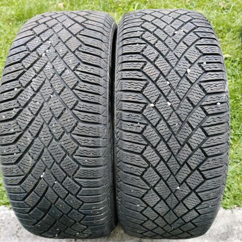 225/55R17 Vinterdekk.