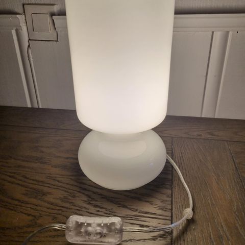 Bordlampe glasslampe sopp  hvit