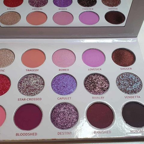 Bella Beauté Bar Star-Crossed Lovers palette