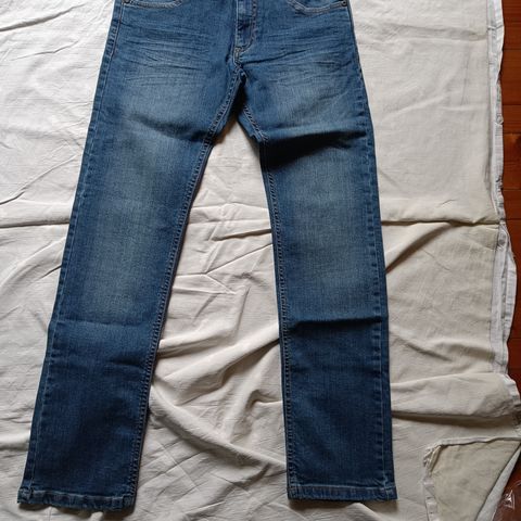 Ny jeans ifra Ellos str 158.