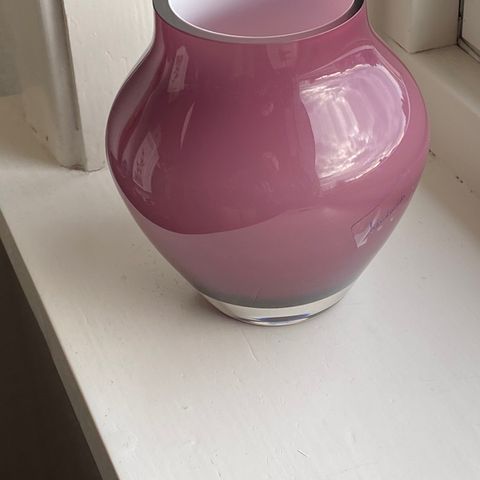 Villeroy & Boch, nydelig håndlaget vase.