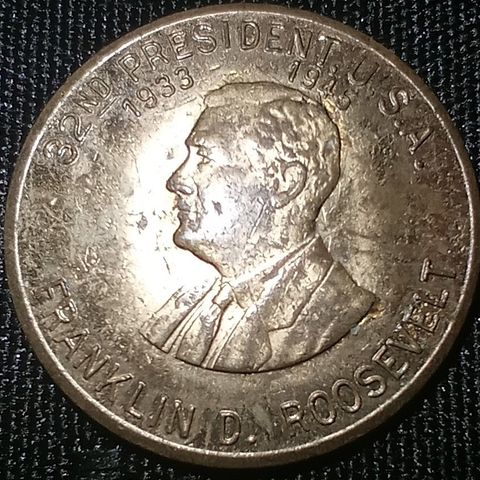 Token USA 32nd president Franklin D Roosevelt "A new deal" NY PRIS