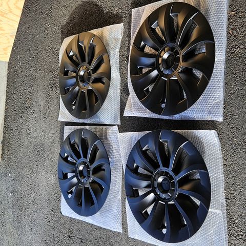 Tesla Wheel Cover til salgs