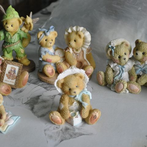 Cherished teddies diverse figurer ifra 50 kr.