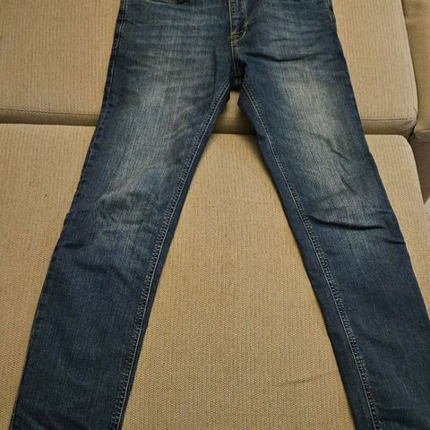 Jeans str. W30 /L32