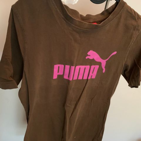 Puma t-skjorte (str. S)