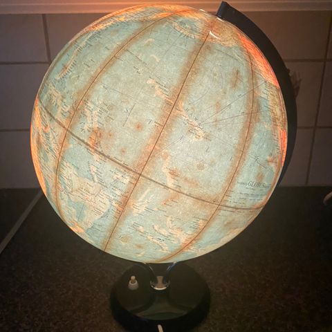antikk globus