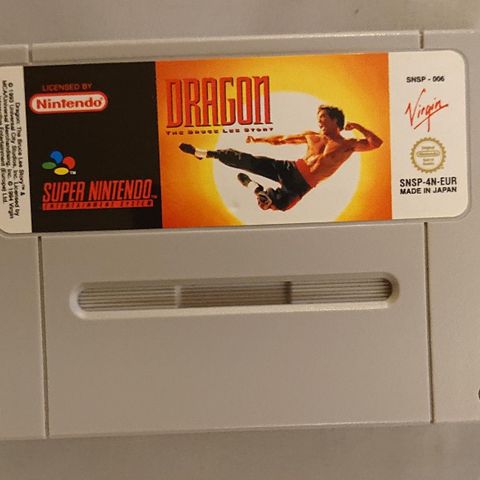 Dragon The bruce lee story til SNES.