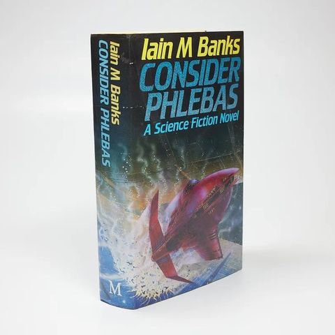 Innbundet bøker av Iain M Banks ønsket kjøpt