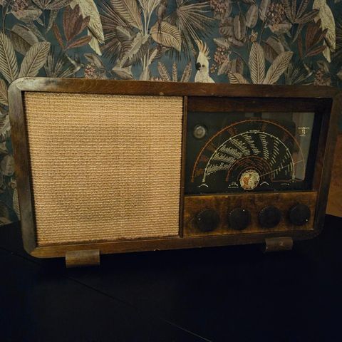 Radionette B Modell (1947)