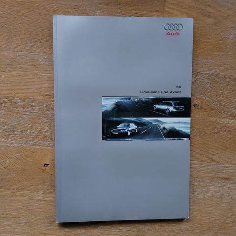 Brosjyre Audi S6 Limousine og Avant 2001
